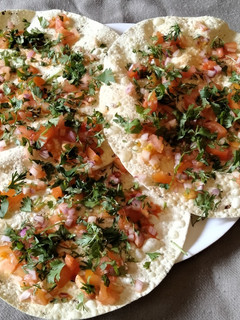 મસાલા પાપડ (Masala Papad Recipe In Gujarati) રેસીપી મુખ્ય ફોટો