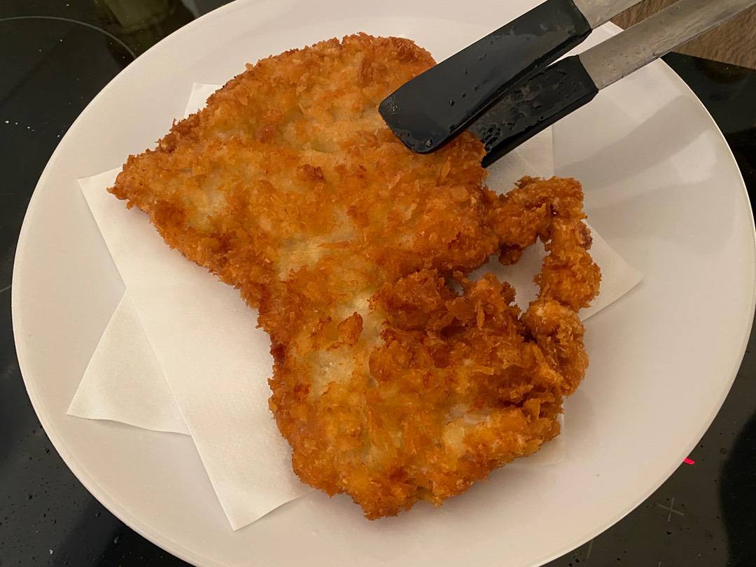 Egyszerű rántott csirkemell recept recept fotó