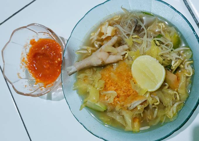 Soto Ayam Ceker Lamongan