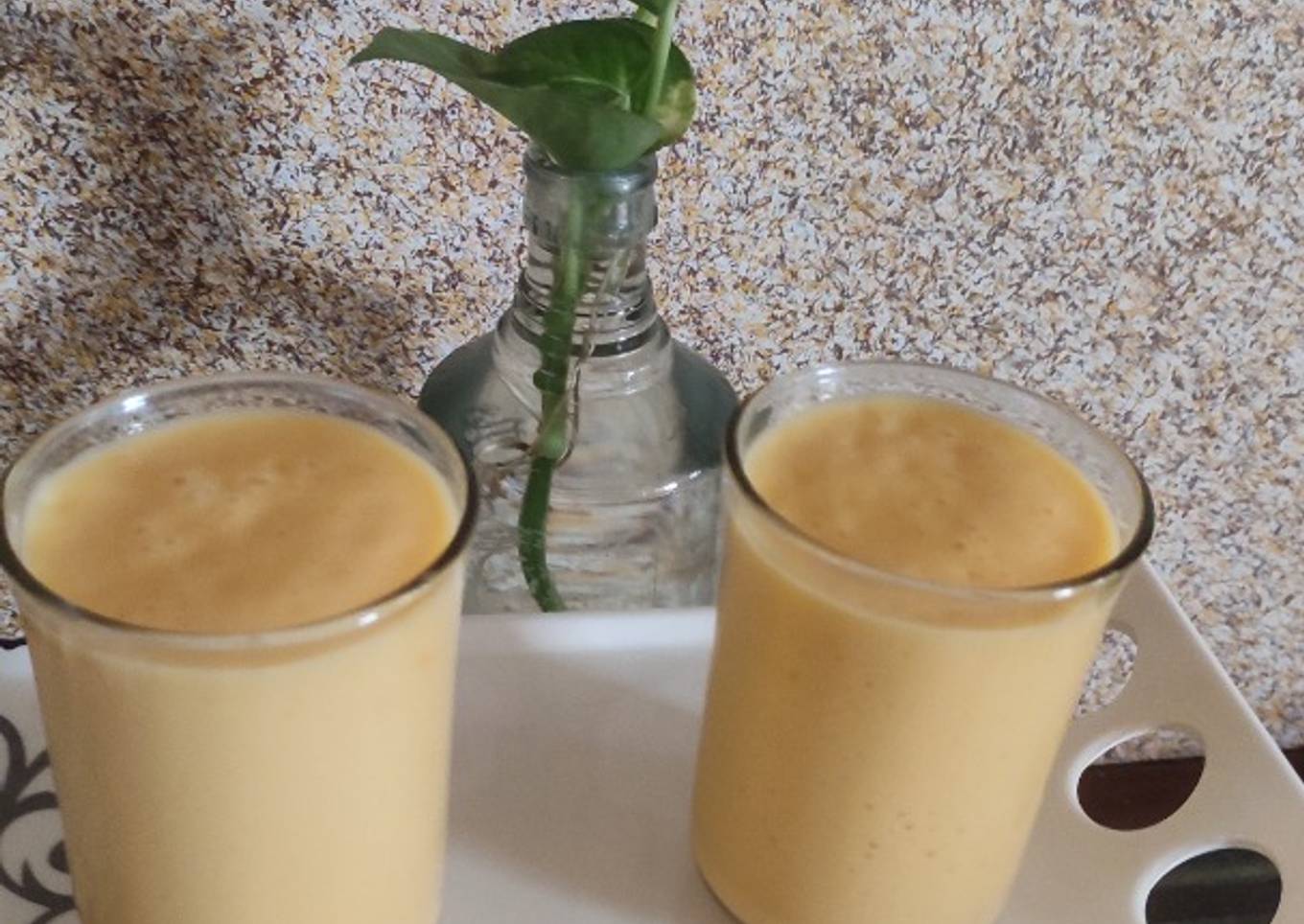 Mango milk shake