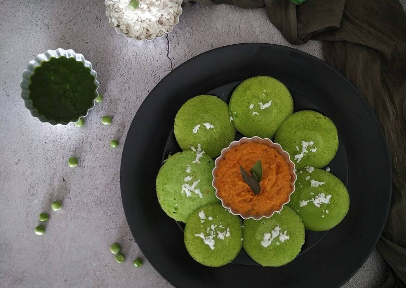 Green Peas Coconut Rava Idli