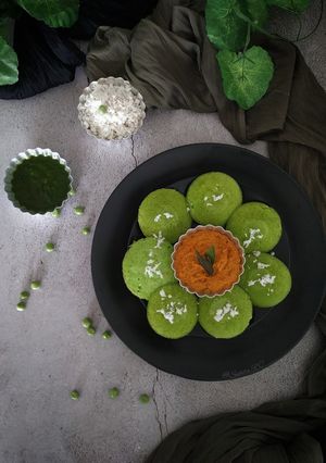 A picture of Green Peas Coconut Rava Idli.