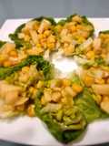 Cogollos rellenos de manzana y maíz (Receta de conri)