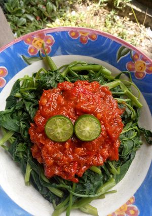 Foto resep Plecing kangkung khas bali