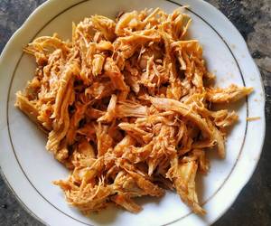 Siap Saji Ayam suwir pedas Lezat Mantap Siap Saji Ayam suwir pedas Lezat Mantap