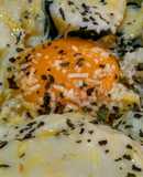 Huevo en nido de papas a la crema de albahaca!