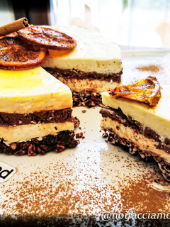 Foto di Cheesecake al Cioccolato Fondente e Arancia