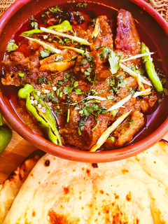 A picture of Roghan Josh/ روغن جوش.