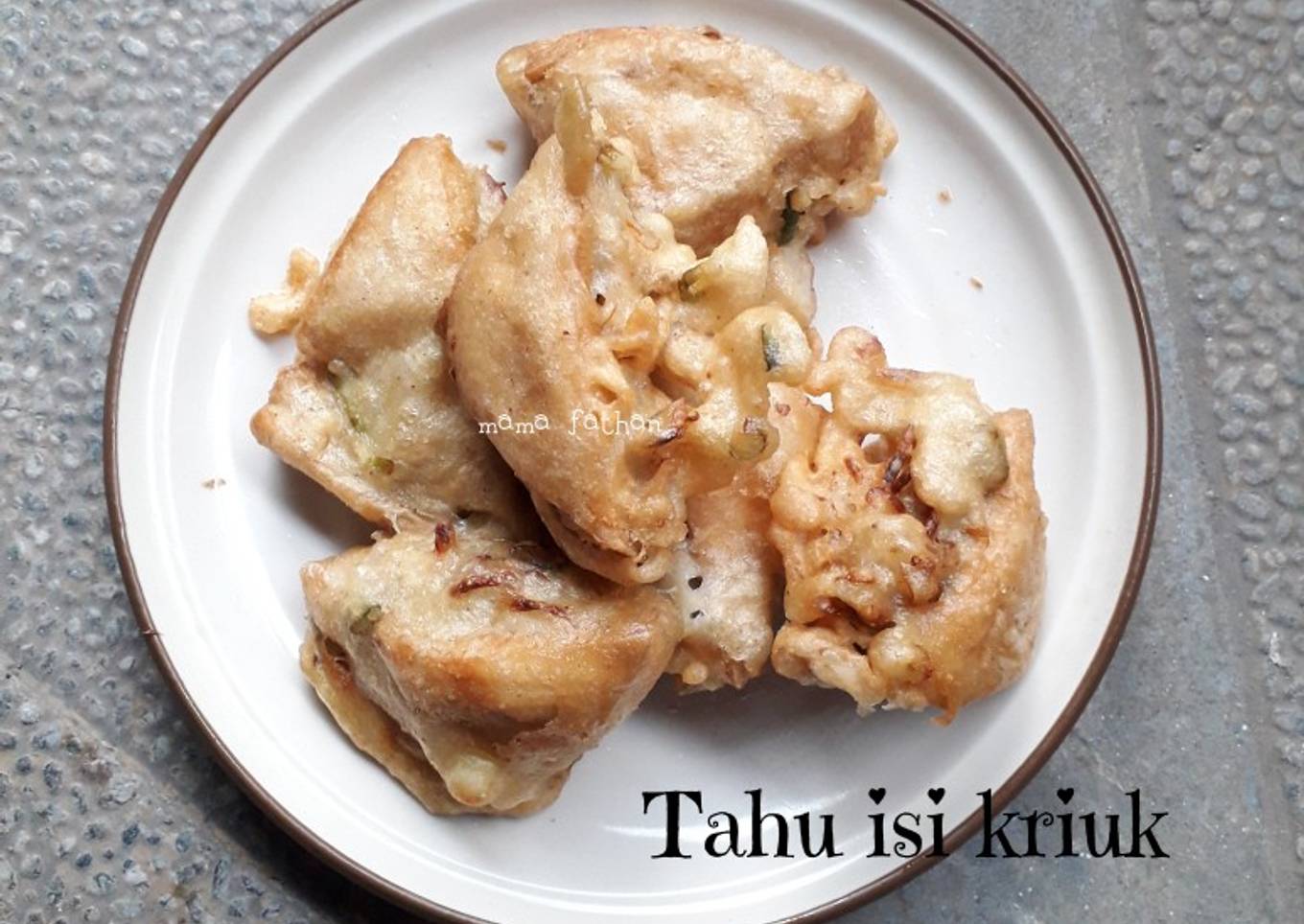 Tahu isi kriuk