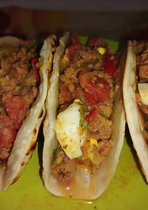 Una foto de Tacos de carne rápidos