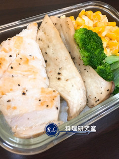 【一鍋到底】鹽醃雞胸便當 的食譜成品照片