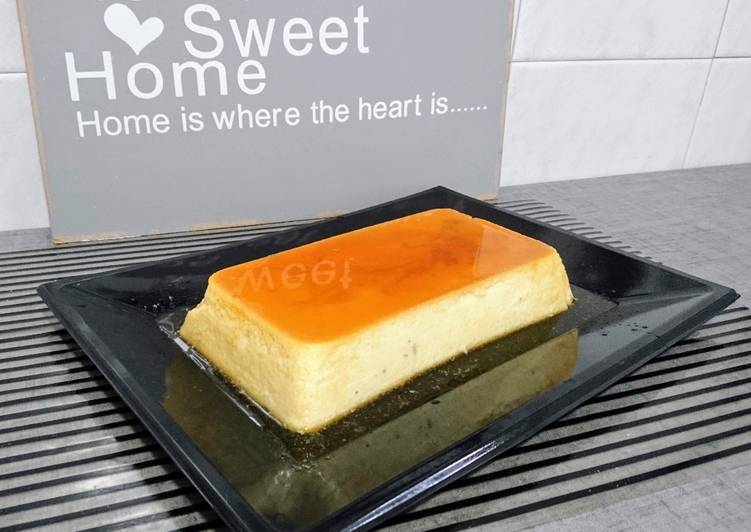 Flan de huevo y turrón de cacahuete