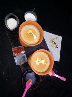 स्मोकी शाही मसाला चाय (Smoky Shahi Masala Chai recipe in Hindi) रेसिपी मुख्य फोटो