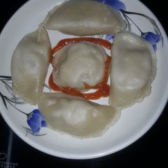 A picture of Chicken momo.
