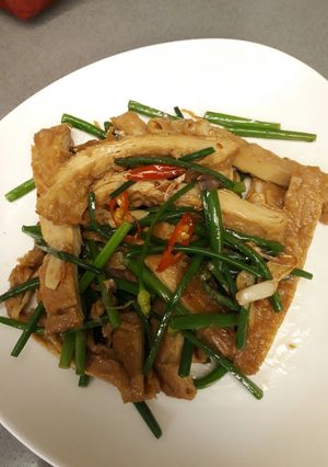 Foto resep Tumis tahu kulit bunga kucai