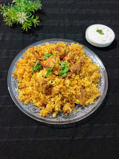 ஹைத்ராபாதி சிக்கன் 65 பிரியாணி (hyderabadi chicken 65 biryani recipe in tamil) செய்முறை முக்கிய புகைப்படம்