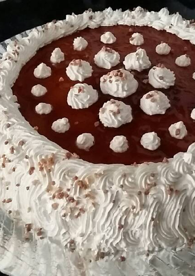 Una foto de Tarta tocino de cielo nata y crocantis