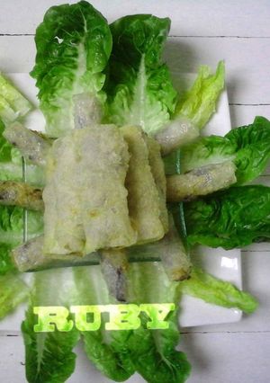 Hình của món Chả giò (Nem) chiên bằng máy.