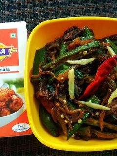 अचारी भिंडी मसाला (Achari Bhindi masala recipe in hindi) रेसिपी मुख्य फोटो