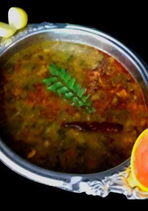 A picture of Unique Traditional Gujarati Dakho.