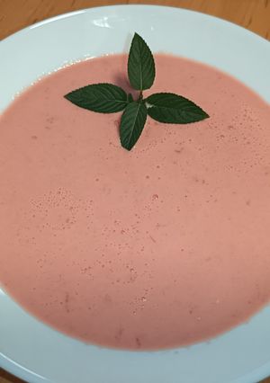 Hűsítő görögdinnye krémleves recept fotója