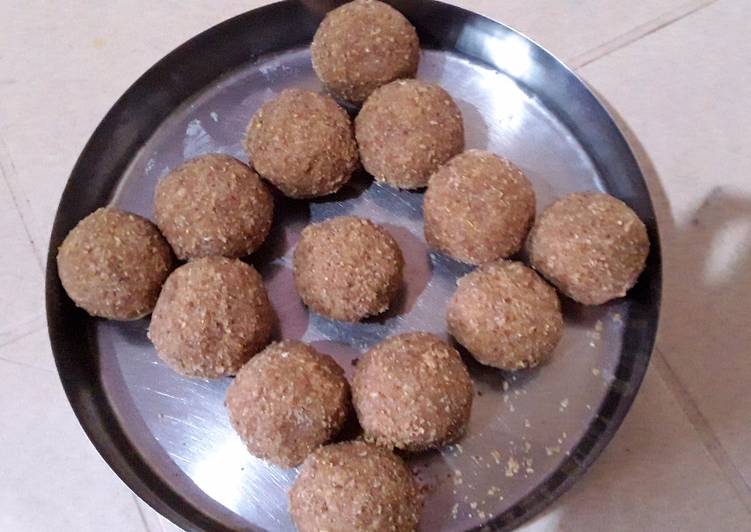 Churma laddu