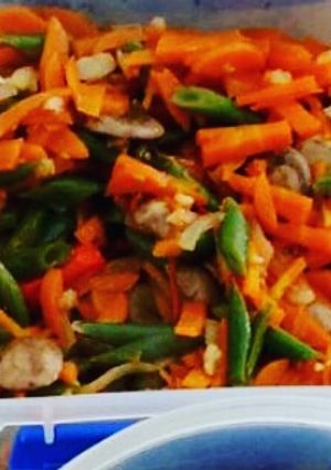 A picture of Carrot and Green Bean stir Fry *Vegan.