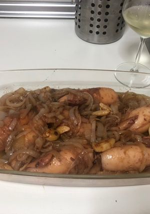 Una foto de Calamares encebollados. Sigo haciendo esta receta, me encanta. 👍