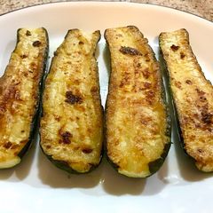 A picture of Roasted Zucchini.