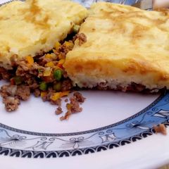 A picture of Shepard's pie.
