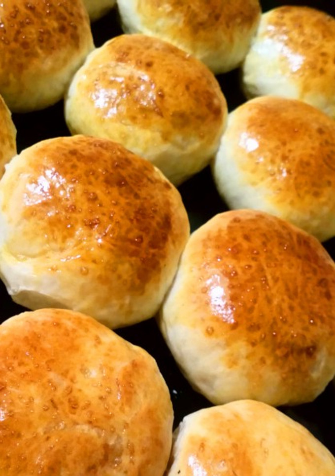 Una foto de Pancitos rellenos (dicen que los mejores del condado jaja 😂)