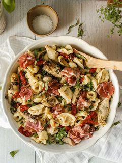 Zdjęcie przepisu Tortellini salad.