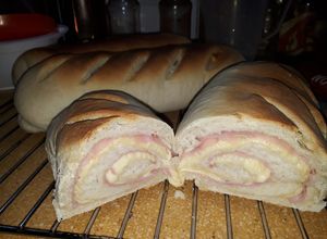 Una foto de Delicioso y fácil pan relleno