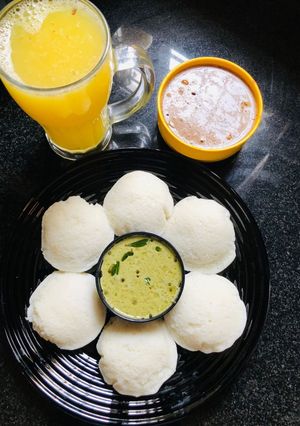 A picture of Sama millets rice idly.