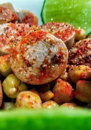 Una foto de GARBANZOS Y Butifarra de mi Tierra...!