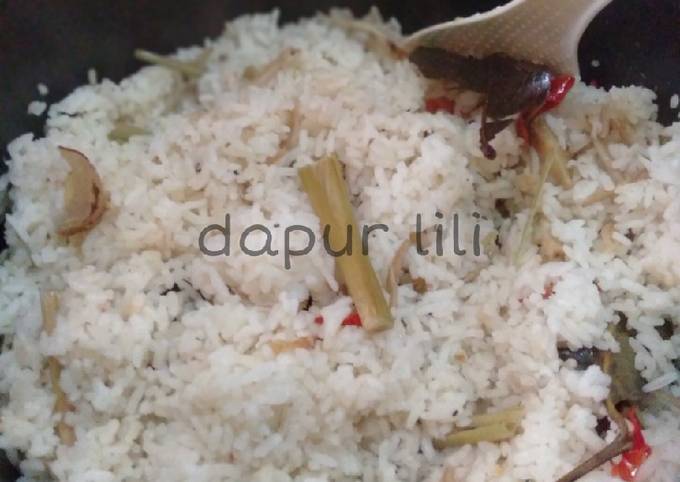 Resep Nasi Liwet Magicom Oleh Lili Sulviana Cookpad