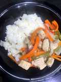 Entrecot de cerdo con vegetales y arroz