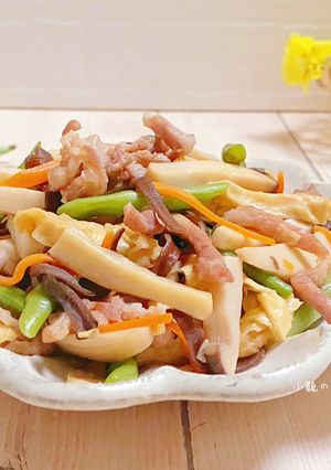 豆皮肉絲炒鮮蔬 的食譜成品照片