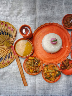 তেলাপিয়া মাছ এর ঝোল ও মাছ এর ডিম ভাজা রেসিপির প্রধান ছবি