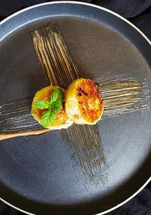 আলু বড়া (Aloo bara recipe in Bengali) রেসিপির প্রধান ছবি