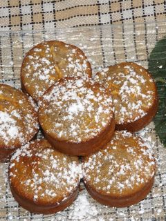 Una foto de Pastelitos de manzana con limón y oporto ruby
