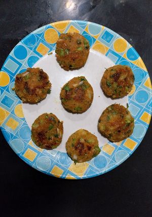 A picture of Quinoa patties.