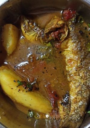 কালো জিরে টমেটো দিয়ে বাটা মাছের পাতলা ঝোল (kalo jeere tomato diye bata macher patla jhol) রেসিপির প্রধান ছবি