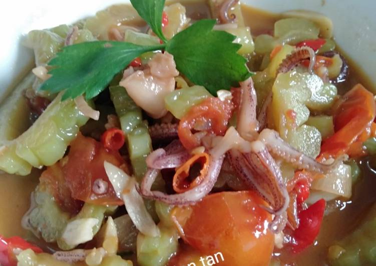 Resep Sambal goreng pare n cumi Lezat