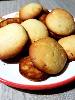 O poză a rețetei Fursecuri cu miere și unt (potrivite și pentru copii).