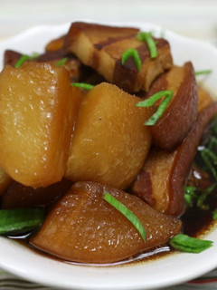 【御釀滷煮入味】白彩頭控肉 的食譜成品照片