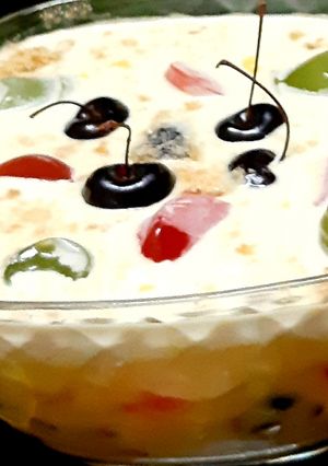A picture of Mango Trifle,.