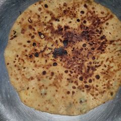 A picture of Aloo ka parantha.