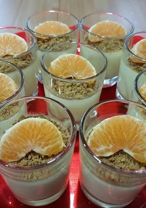 Foto principal de Panna cotta de mandarina y galletas!
