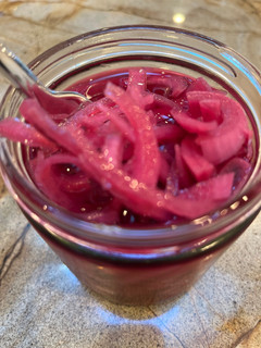 A picture of Pickled onion.